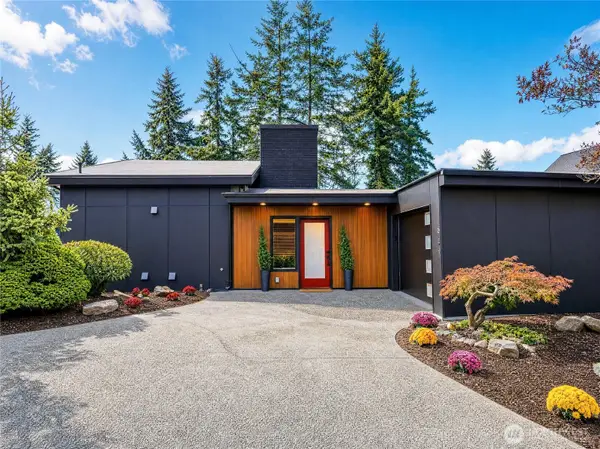11647 Beacon Avenue S, Seattle, WA 98178