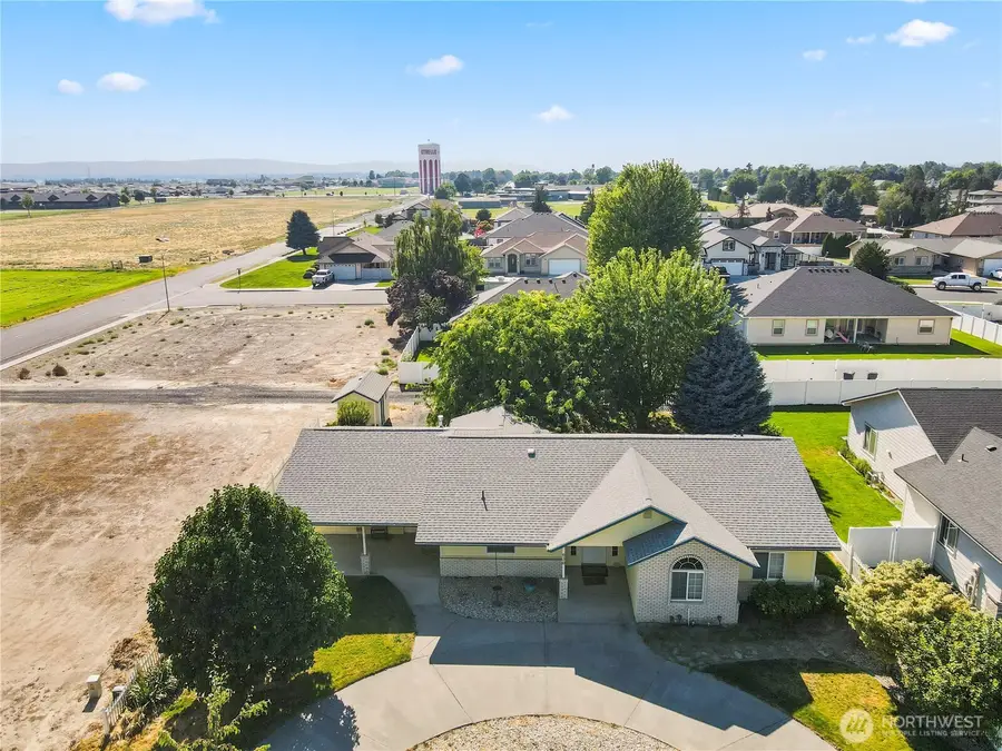630 S 20th Avenue, Othello, WA 99344 - #2