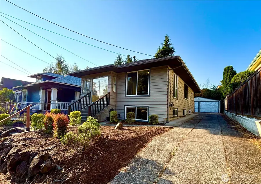 1706 N 50th Street, Seattle, WA 98103 - #2