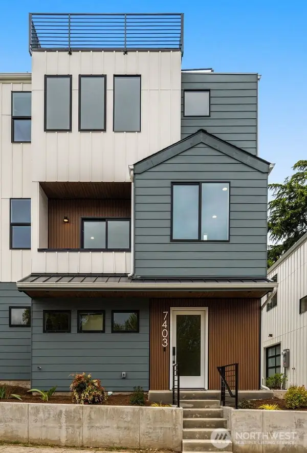 7403 Dayton Avenue N, Seattle, WA 98103