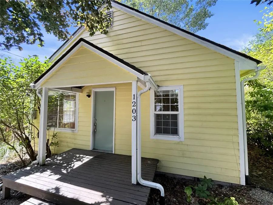 1203 Central Street Ne, Olympia, WA 98506 - #2