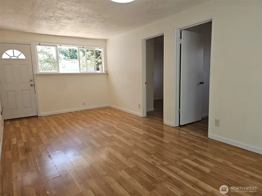 15619 NE 1st Place, Bellevue, WA 98008 - #3
