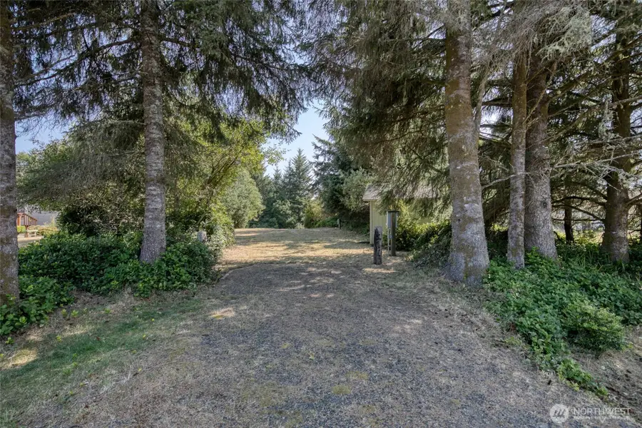133 Cakesosta Street Sw #100, Ocean Shores, WA 98569 - #2