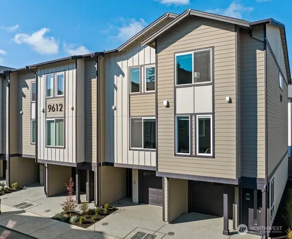 16830 20th Avenue W #F5, Lynnwood, WA 98037