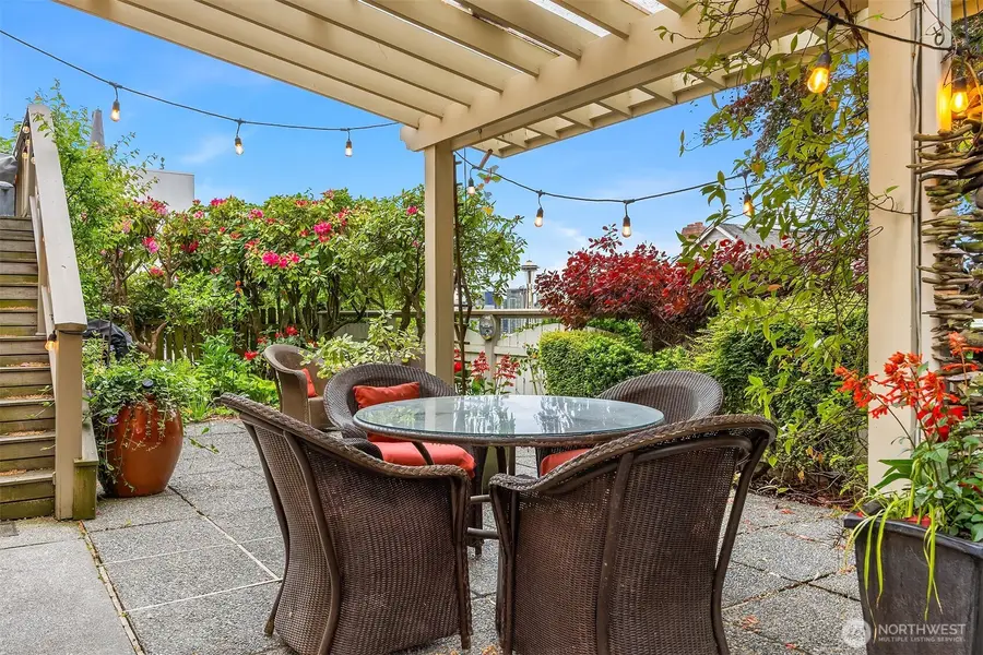 525 W Prospect Street #A, Seattle, WA 98119 - #3
