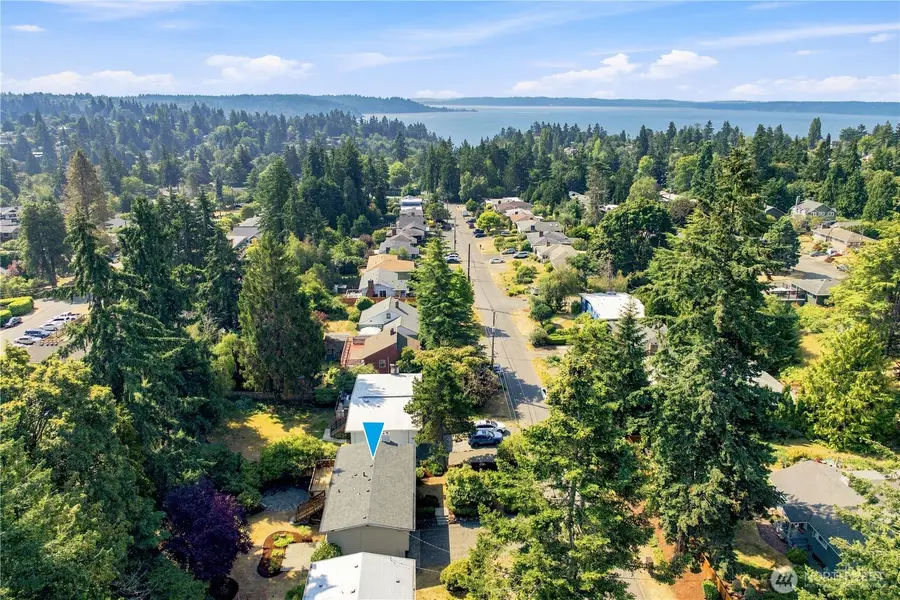 10634 32nd Avenue Sw, Seattle, WA 98146 - #2