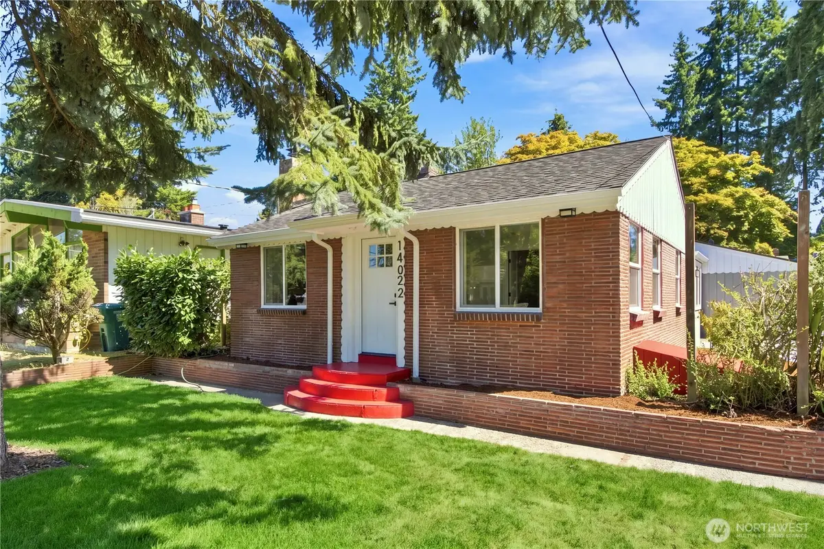 14022 Roslyn Place N, Seattle, WA 98133 - #1