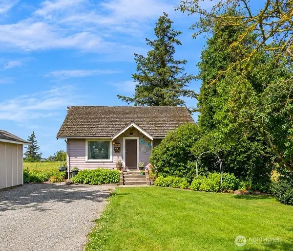 9547 Swartwood Road, Sumas, WA 98295