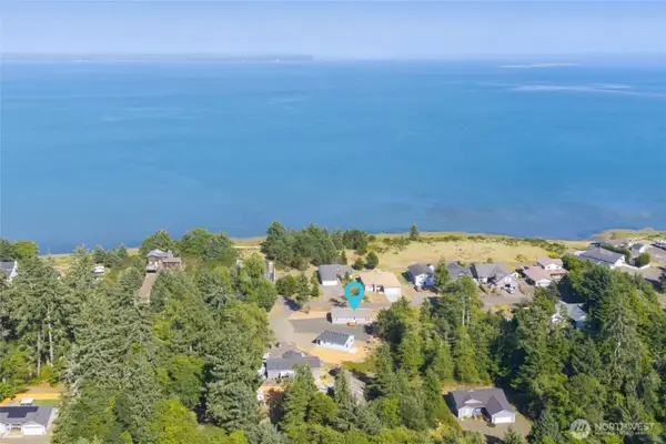 227 Sunrise Avenue Se, Ocean Shores, WA 98569