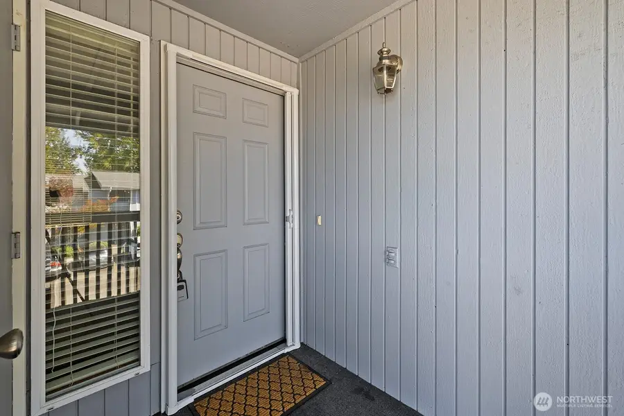 9115 1st Place Ne #3, Lake Stevens, WA 98258 - #3