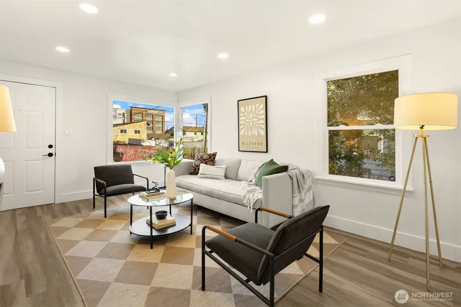 935 N 92nd Street, Seattle, WA 98103 - #3