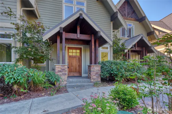 1307 Pelican Pl #2, Point Roberts, WA 98281