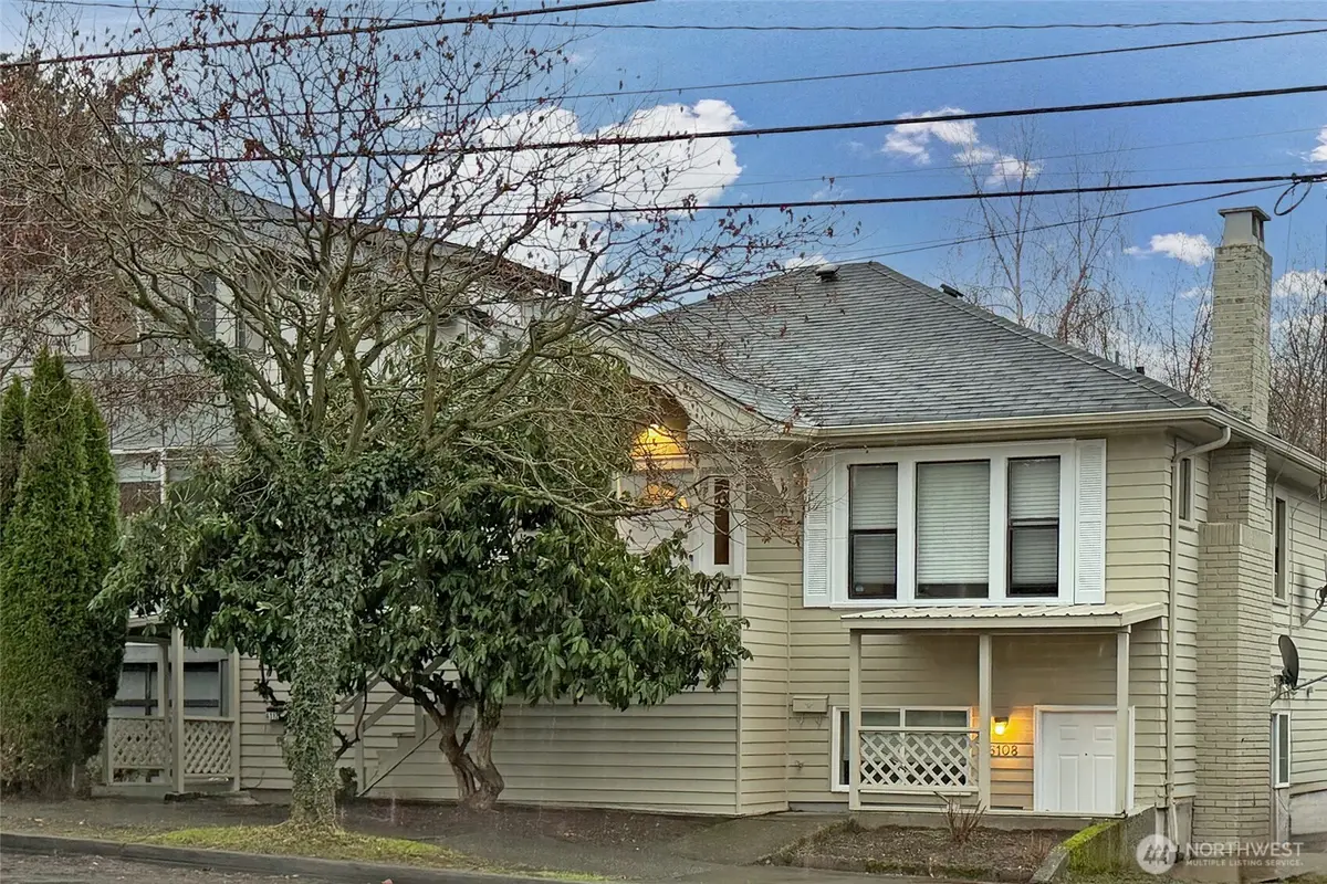 6110 8th Avenue Nw, Seattle, WA 98107 - #1