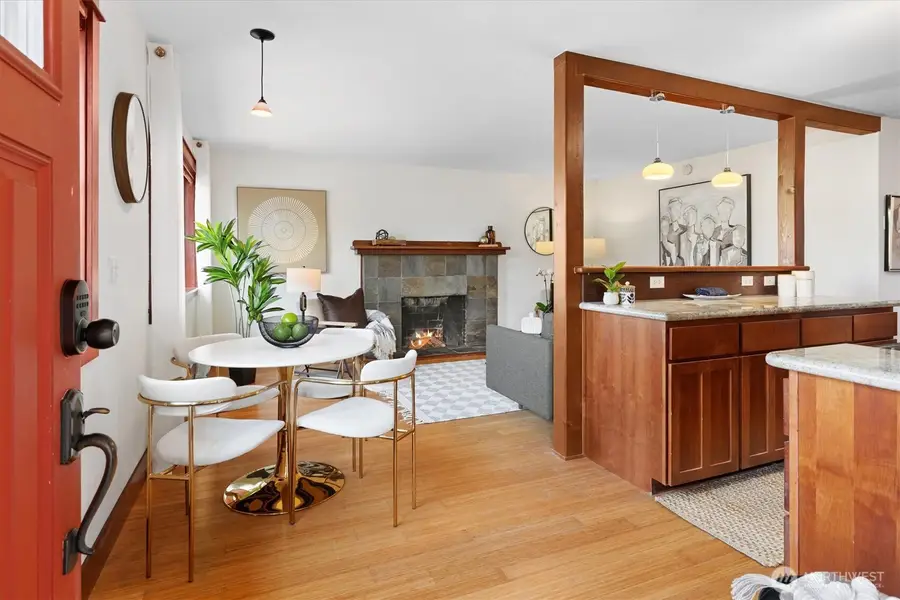 461 N 45th Street #Unit 6, Seattle, WA 98103 - #2