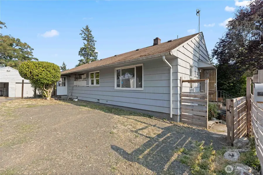 1530 N Wycoff Avenue, Bremerton, WA 98312 - #2