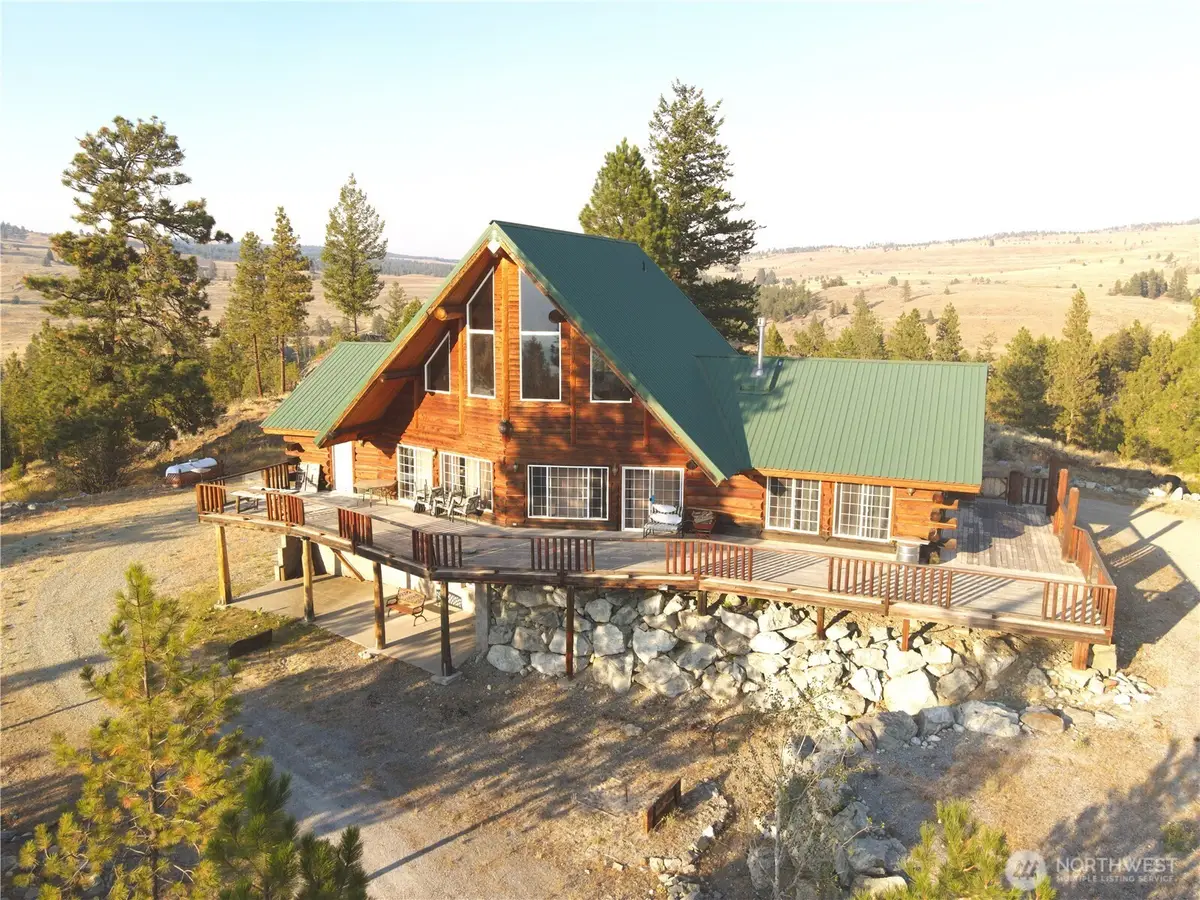 20 Homestead Spur, Oroville, WA 98844 - #1