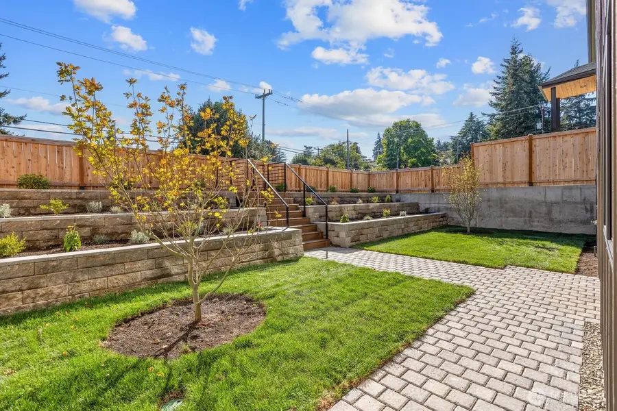 3312 W Dravus Street, Seattle, WA 98199 - #3