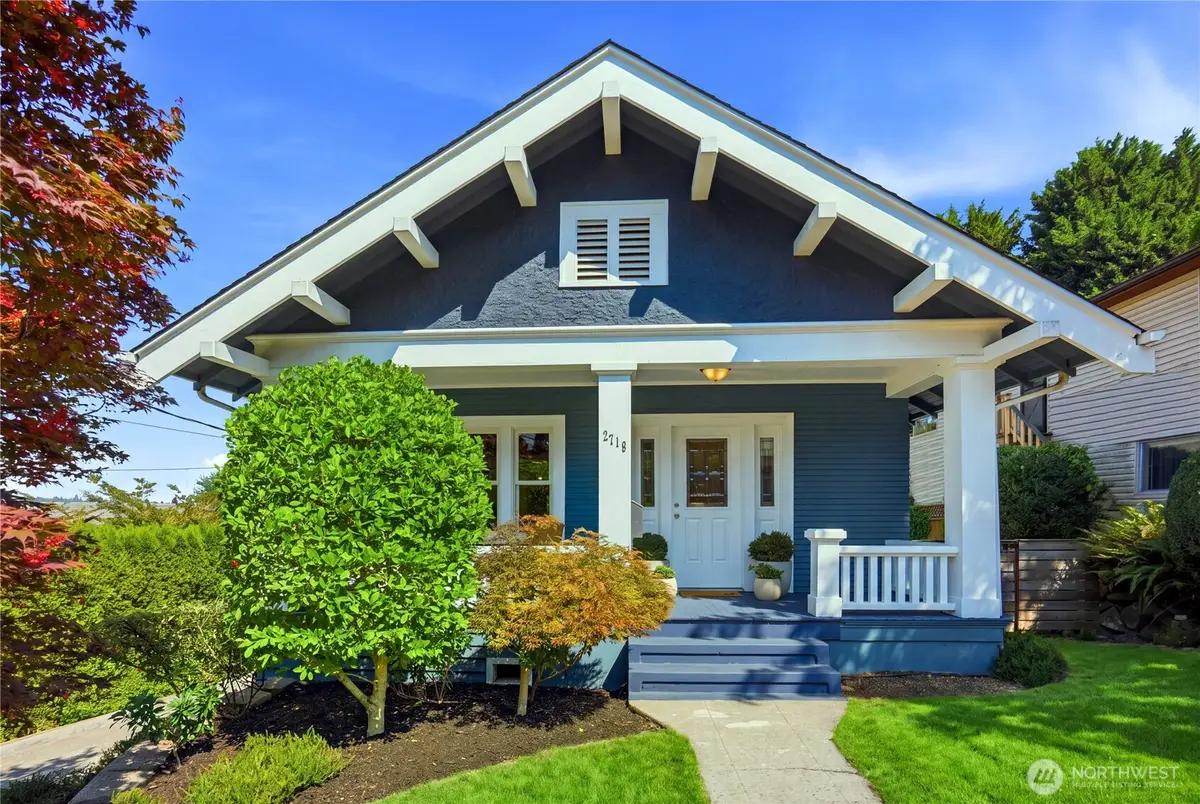 2716 Warren Avenue N, Seattle, WA 98109 - #1