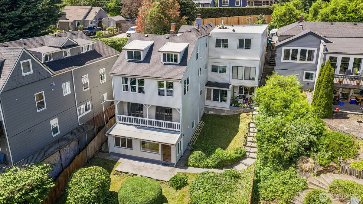 12340 Sand Point Way Ne, Seattle, WA 98125 - #1