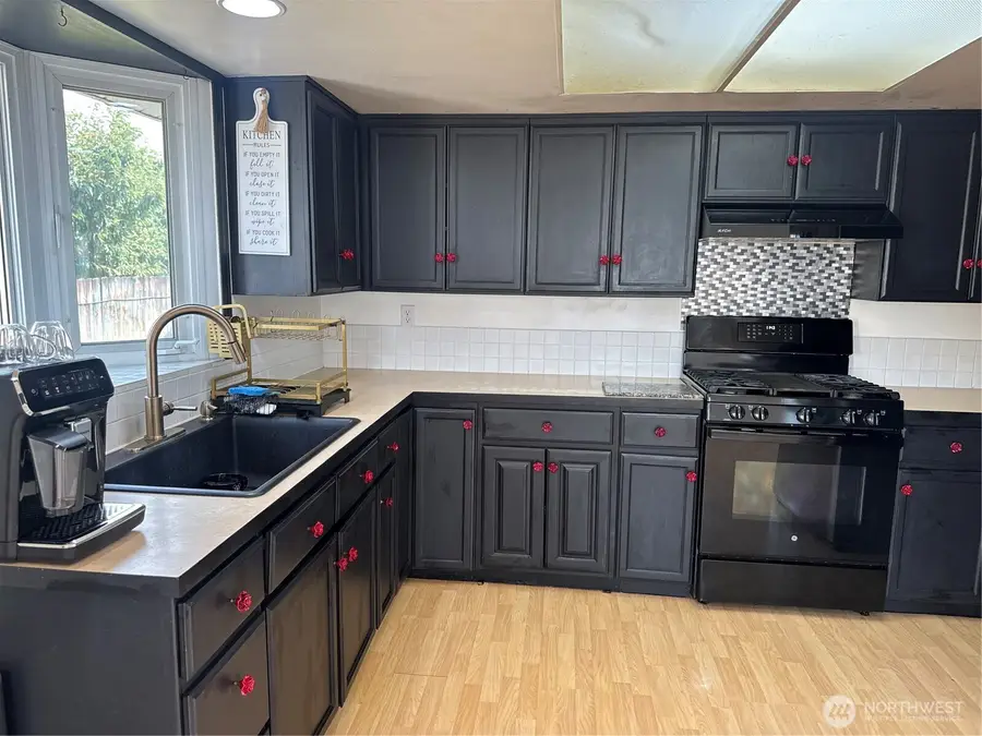 2207 Grant Road, East Wenatchee, WA 98802 - #3