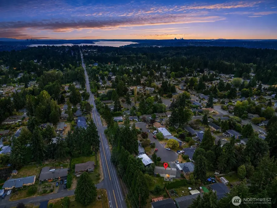 14434 83rd Place Ne, Kirkland, WA 98034 - #3
