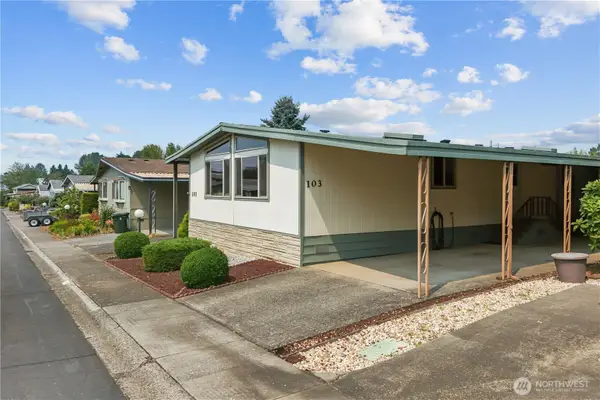 11436 SE 208th Street #103, Kent, WA 98031