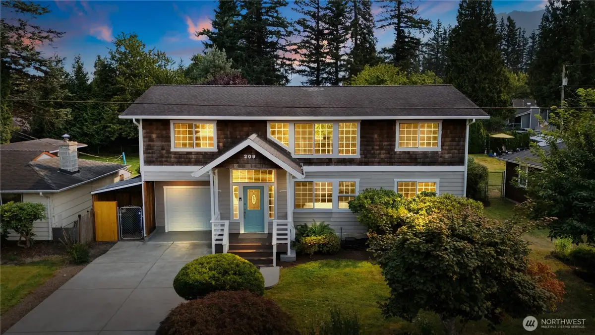 209 NE 6th Street, North Bend, WA 98045 - #1