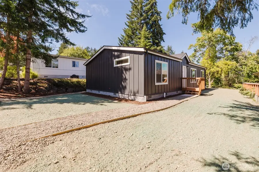 5212 5th Street, Bremerton, WA 98312 - #2