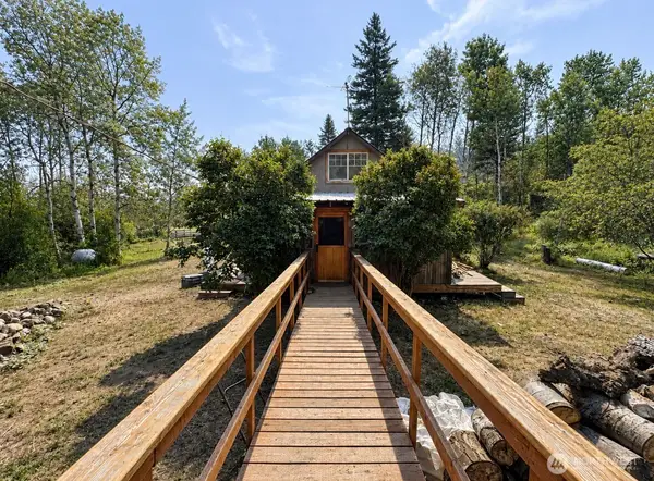 1066 Ellemeham Mountain Road, Oroville, WA 98844