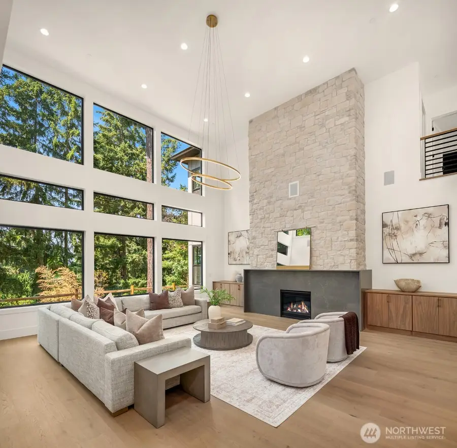 2009 102nd Place Se, Bellevue, WA 98004 - #2