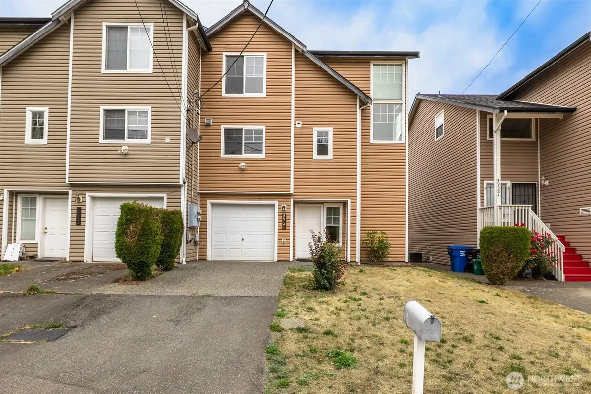 5914 35th Avenue S #B, Seattle, WA 98118 - #1