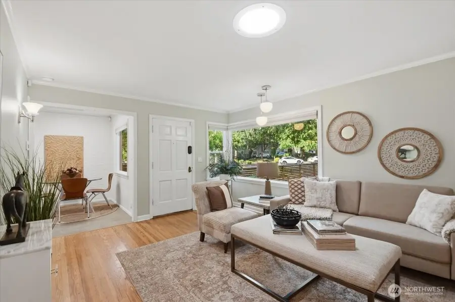11058 17th Avenue Ne, Seattle, WA 98125 - #3