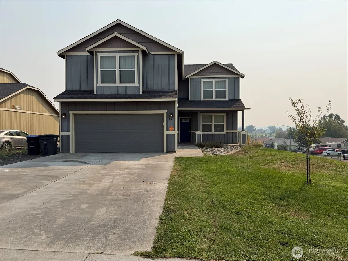 501 N Mississippi Drive, Moses Lake, WA 98837 - #1