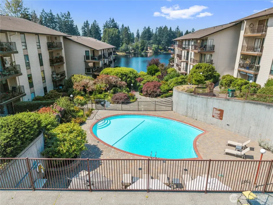 13229 Linden Avenue N #507B, Seattle, WA 98133 - #2