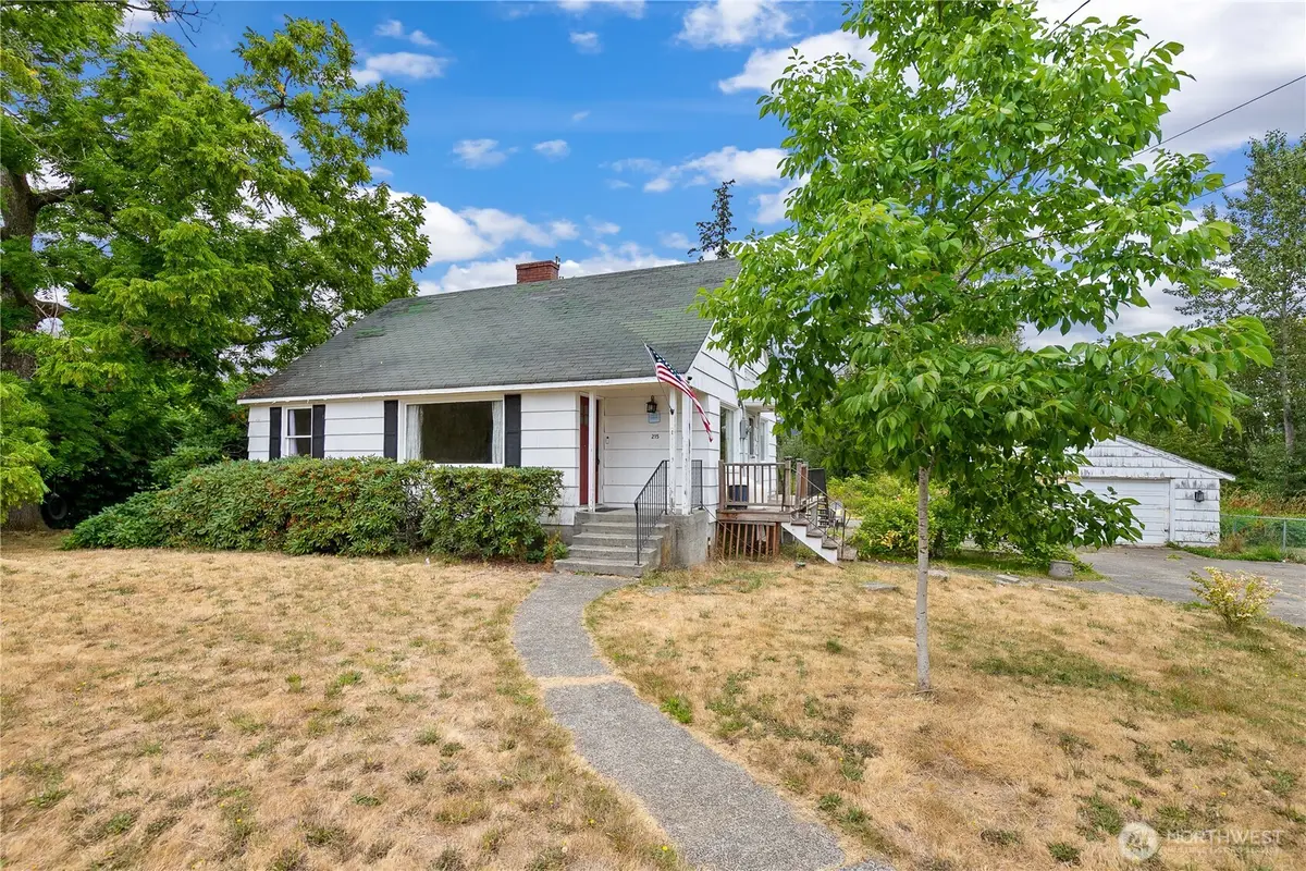 215 99th Street E, Tacoma, WA 98445 - #1