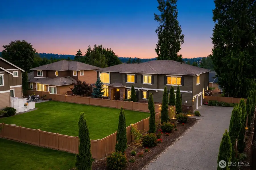 20213 126th Avenue Ne, Bothell, WA 98011 - #2