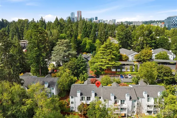 12740 NE 10th Place #E305, Bellevue, WA 98055