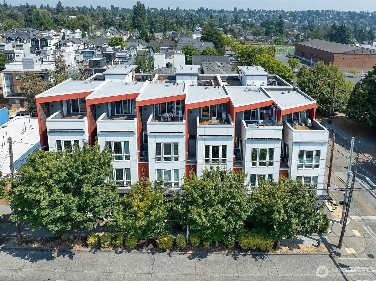 6704 15th Avenue Nw, Seattle, WA 98117 - #1