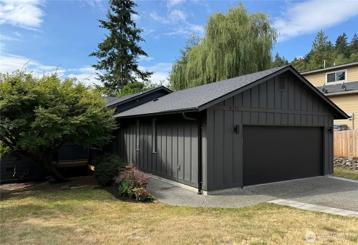 9323 NE 124th Street, Kirkland, WA 98034 - #1