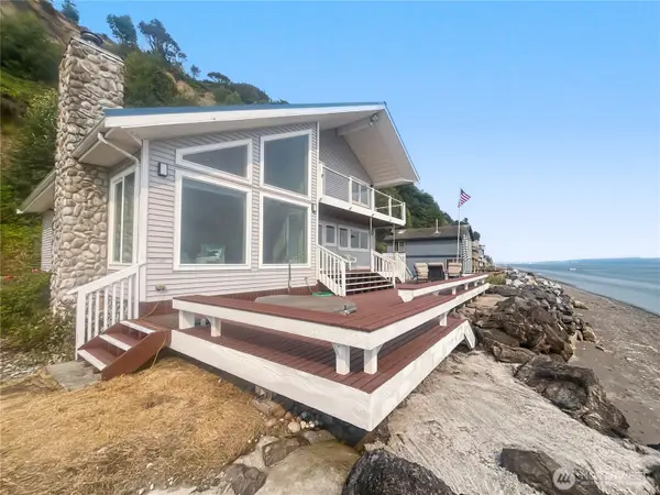 41 S Beach Way, Hat Island, WA 98206