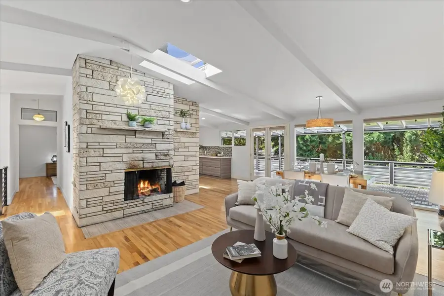 2752 NE 103rd Street, Seattle, WA 98125 - #3