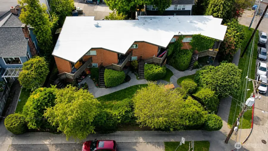 3261 Fuhrman Avenue E, Seattle, WA 98102 - #2
