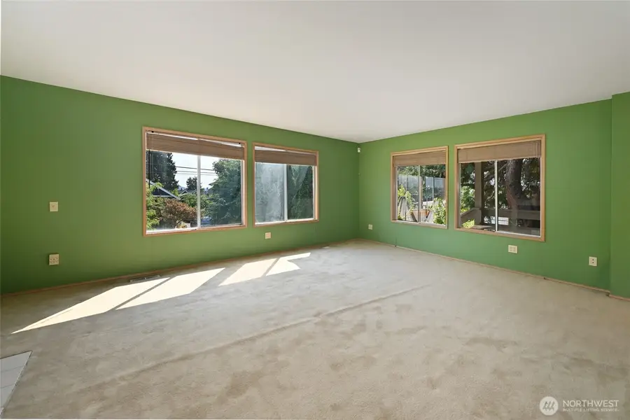 4407 30th Avenue W, Seattle, WA 98199 - #2