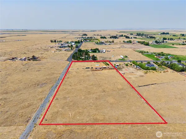 9625 Rd H.8 Ne #2, Moses Lake, WA 98837