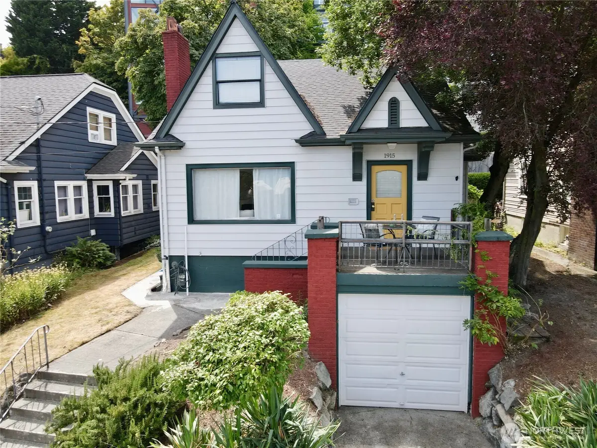1915 Dexter Avenue N, Seattle, WA 98109 - #1