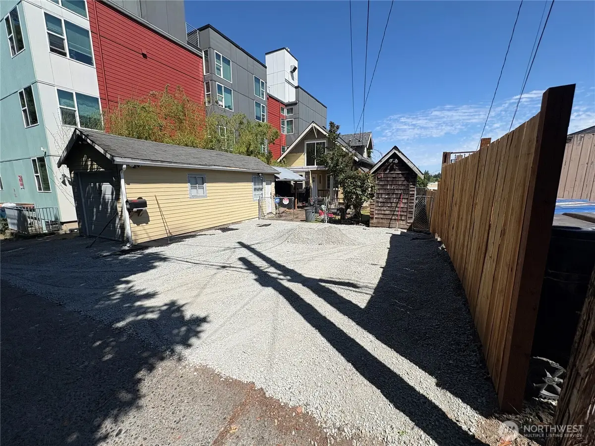 139 NW 85th St, Seattle, WA 98117 - #1