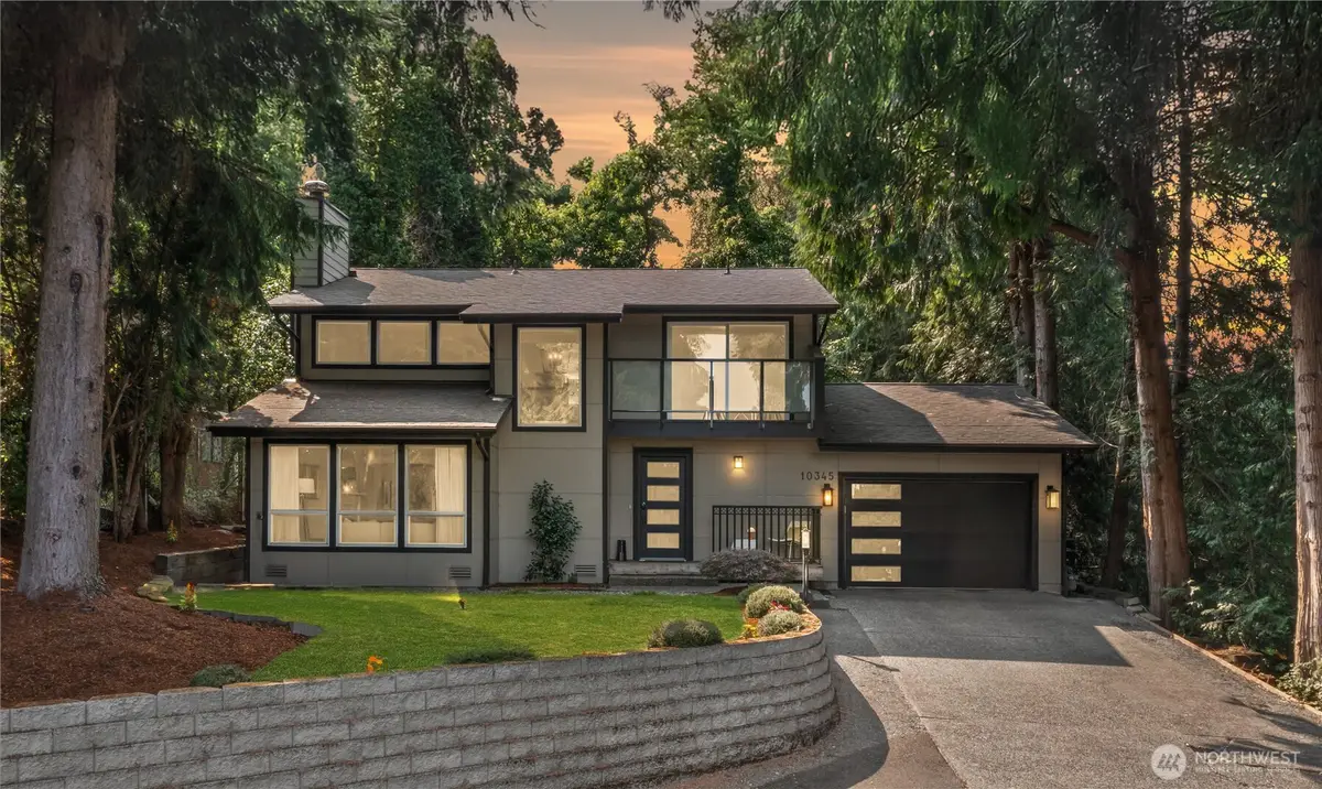 10345 36th Avenue Ne, Seattle, WA 98125 - #1