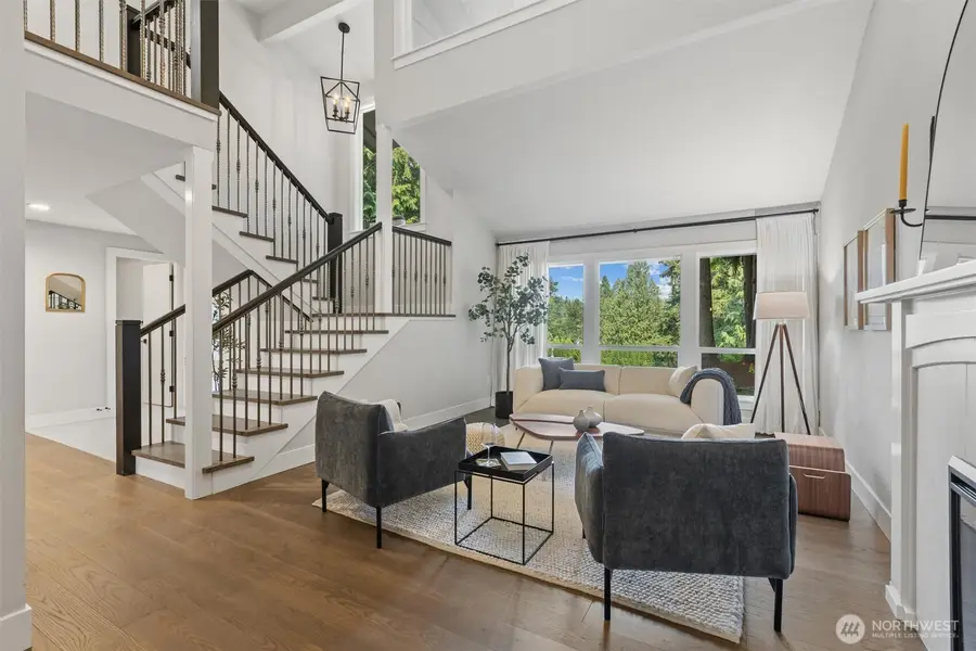 10345 36th Avenue Ne, Seattle, WA 98125 - #3