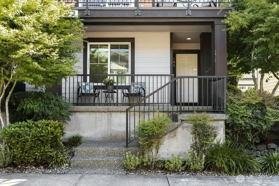 10372 156th Place Ne #101, Redmond, WA 98052 - #3