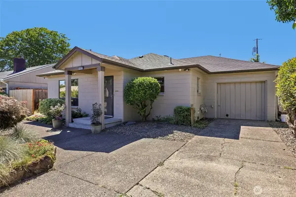 8407 Mt Olympus Avenue, Vancouver, WA 98664